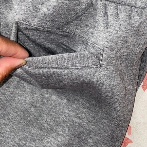 Men’s Authenic Air Jordan Joggers size Large!! - Picture 7 of 7